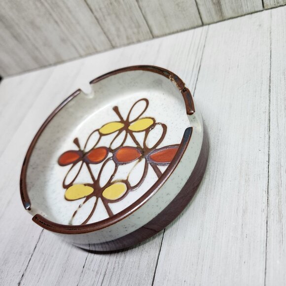 Vtg MCM Stoneware Ceramic Round Ashtray Art Pottery Floral Design 5" Diameter - Picture 4 of 8